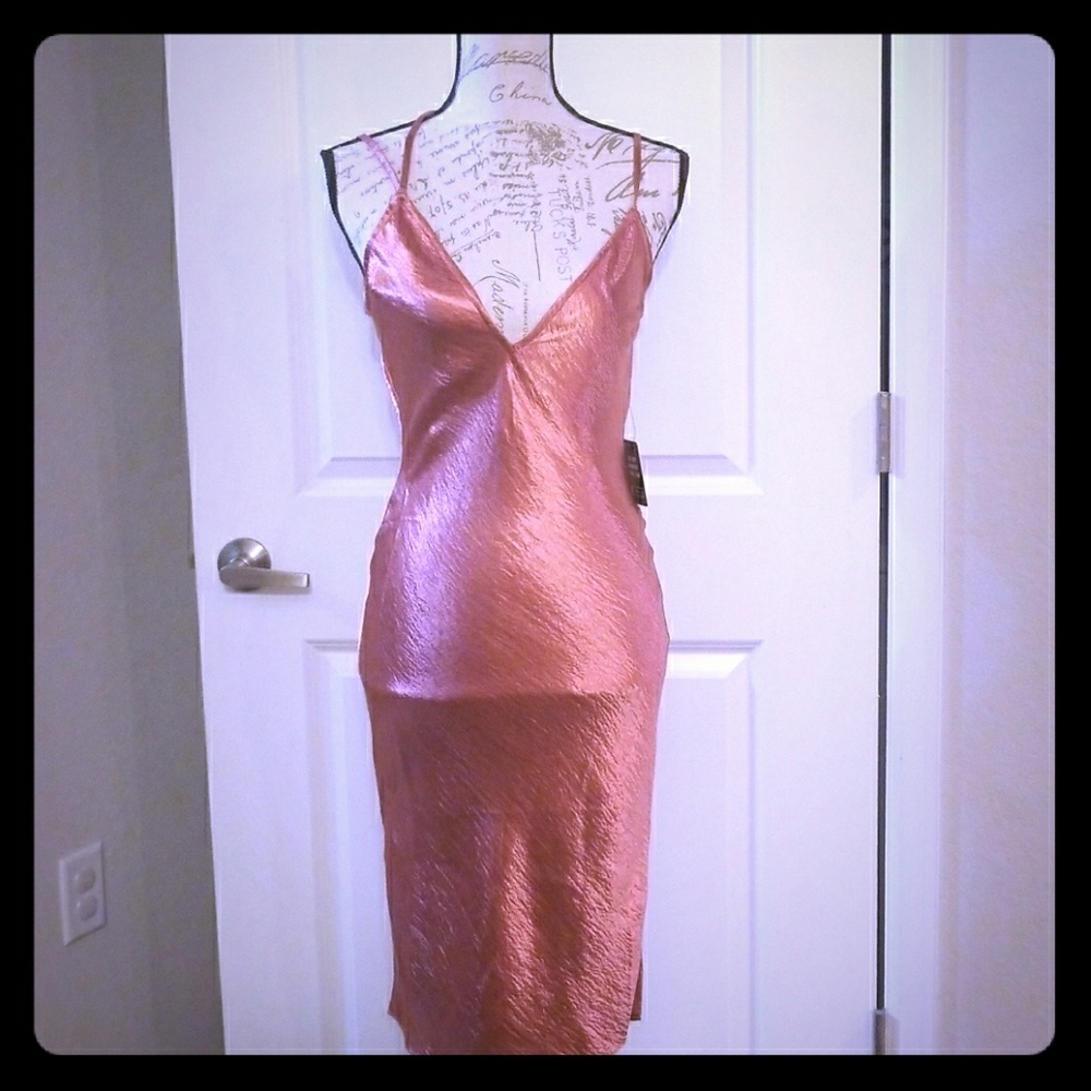 Express salmon dress